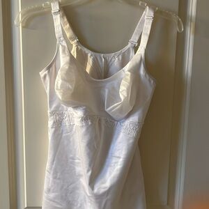 Ruby Ribbon Lace Cami in White. Level 4 Support. Size 40